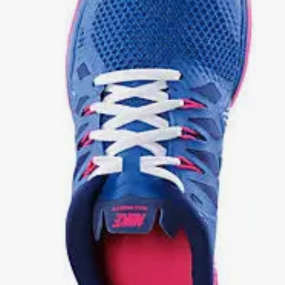 Nike Free 5.0 Girls Running Shoes - Picture 5 of 5